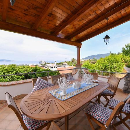 Relais Maison De Charles Искья Экстерьер фото