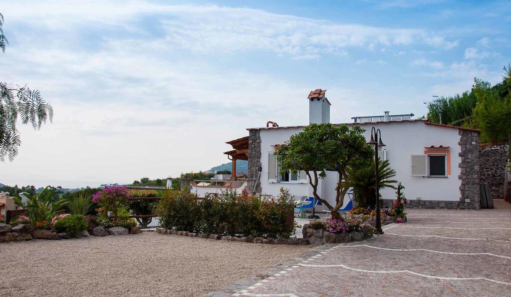 Relais Maison De Charles Искья Экстерьер фото
